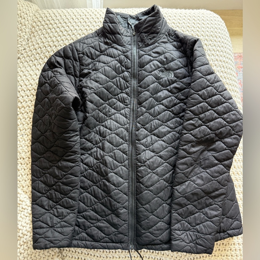 The North Face womens Thermoball Black Quilted Puffer Jacket